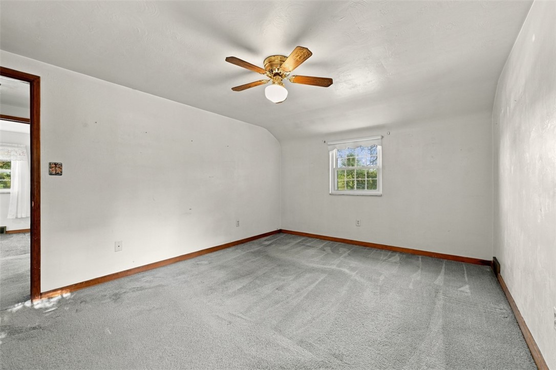 255 W Steuben St