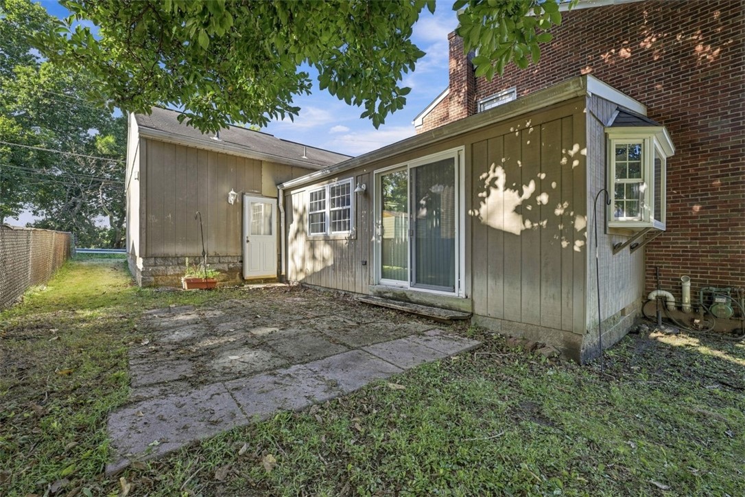 255 W Steuben St