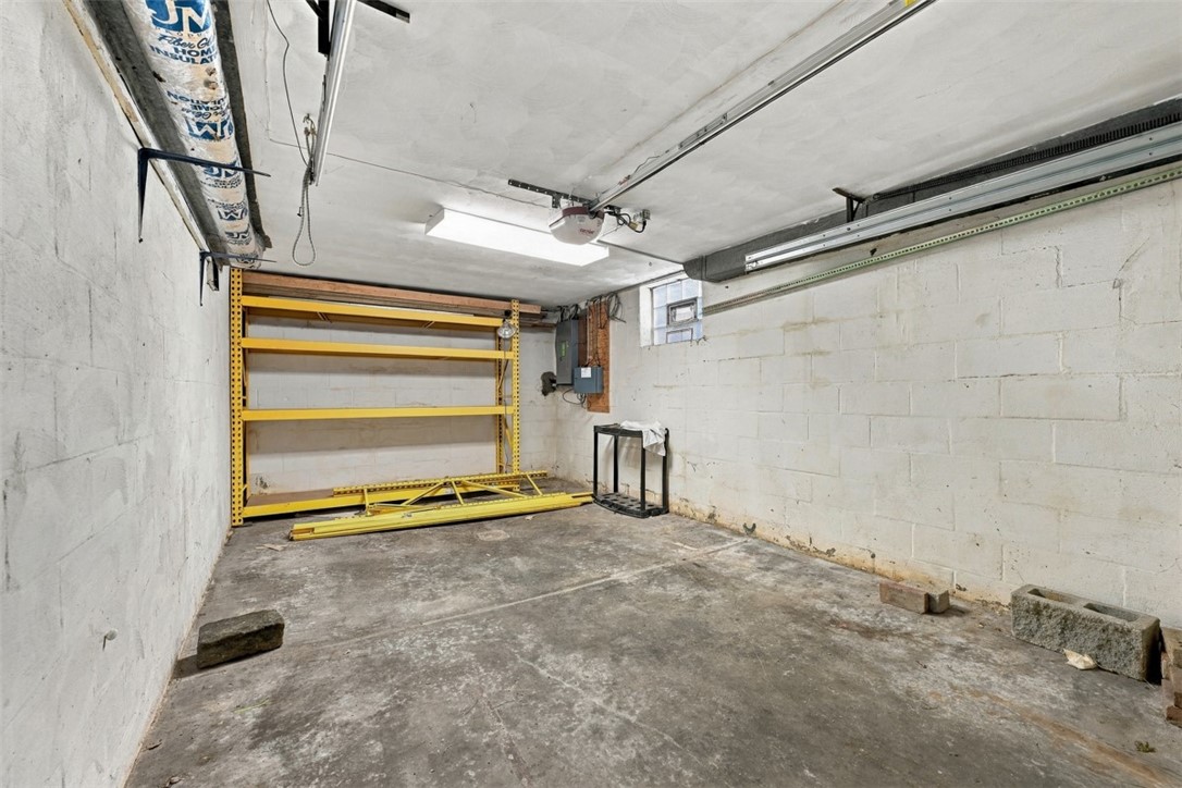 255 W Steuben St
