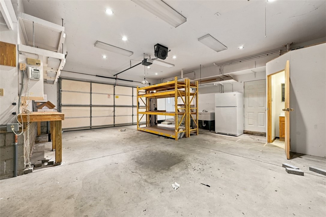 255 W Steuben St