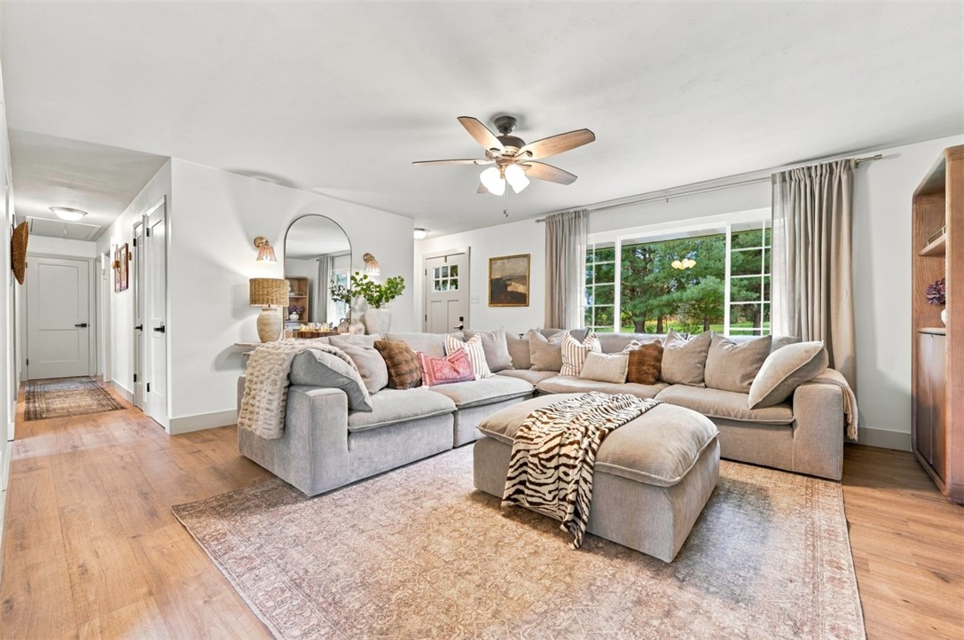 3158 Unionville Rd