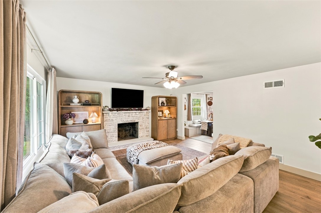 3158 Unionville Rd