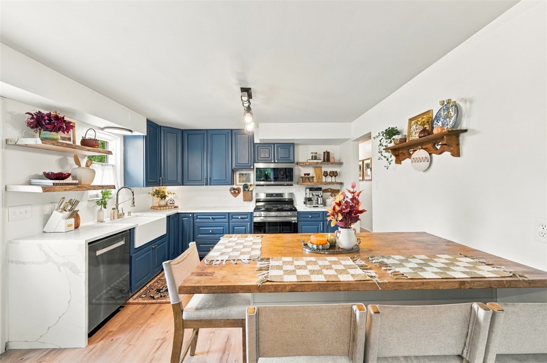 3158 Unionville Rd