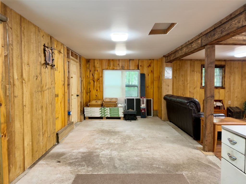 330 N Kent Rd