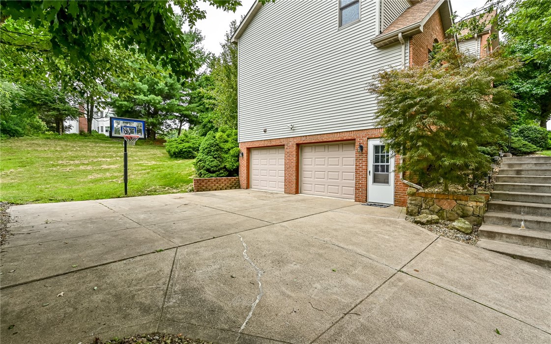 217 Meadow Spring Rd