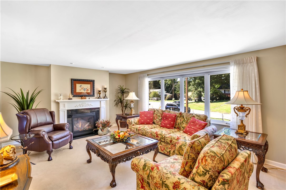 146 S Jamestown Rd