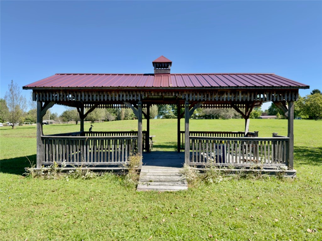 2231 and 2245 Hill City Rd