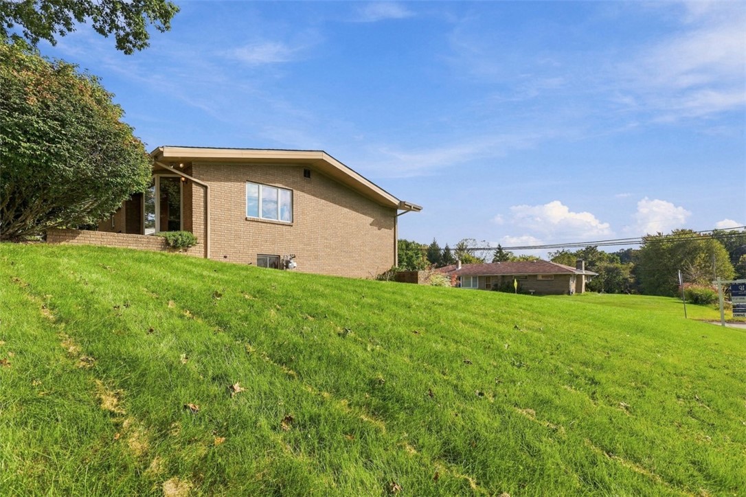 125 Schar Ct