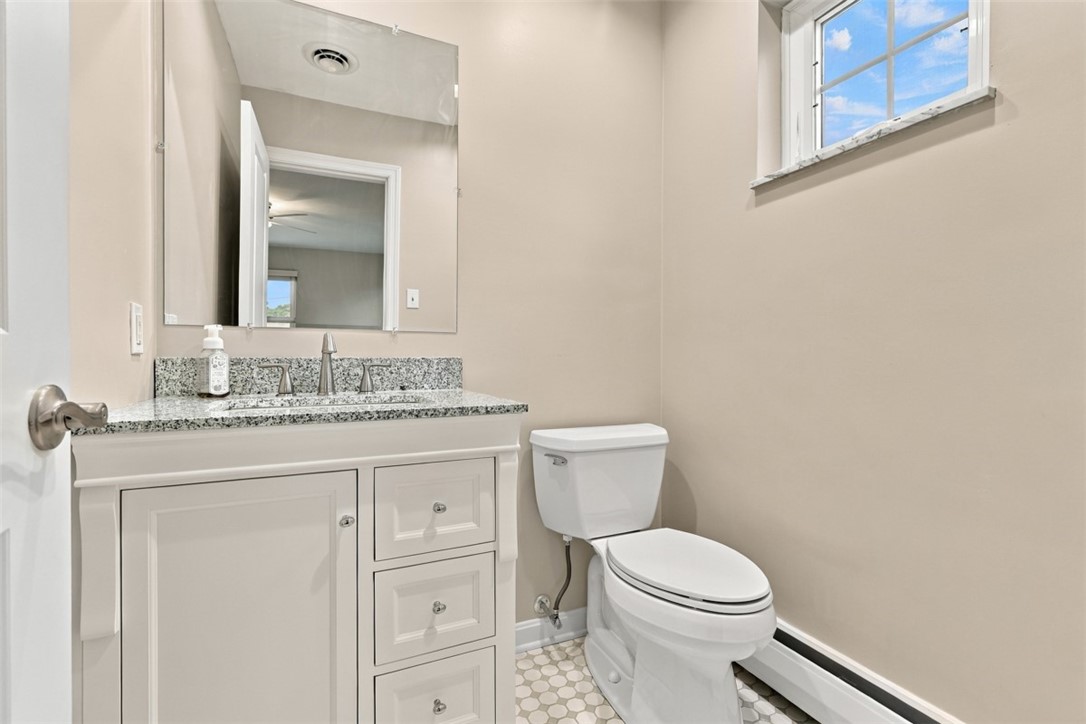 125 Schar Ct