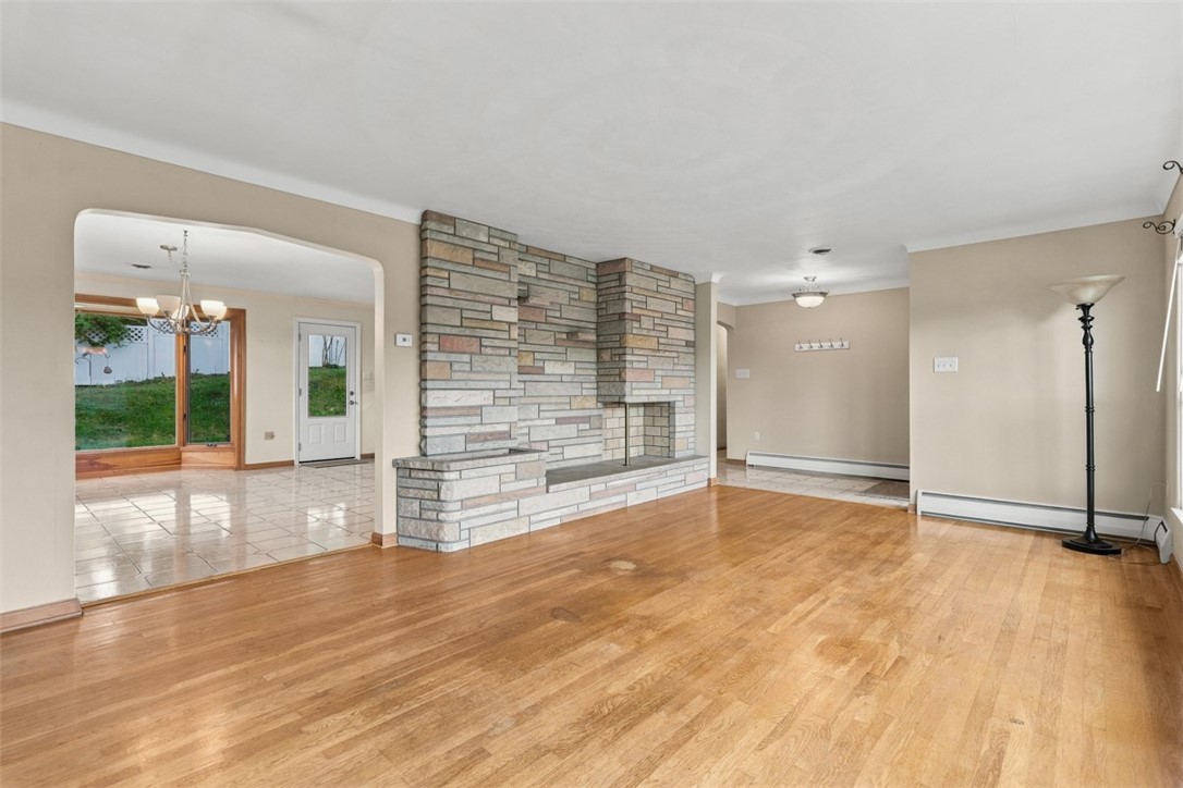 125 Schar Ct