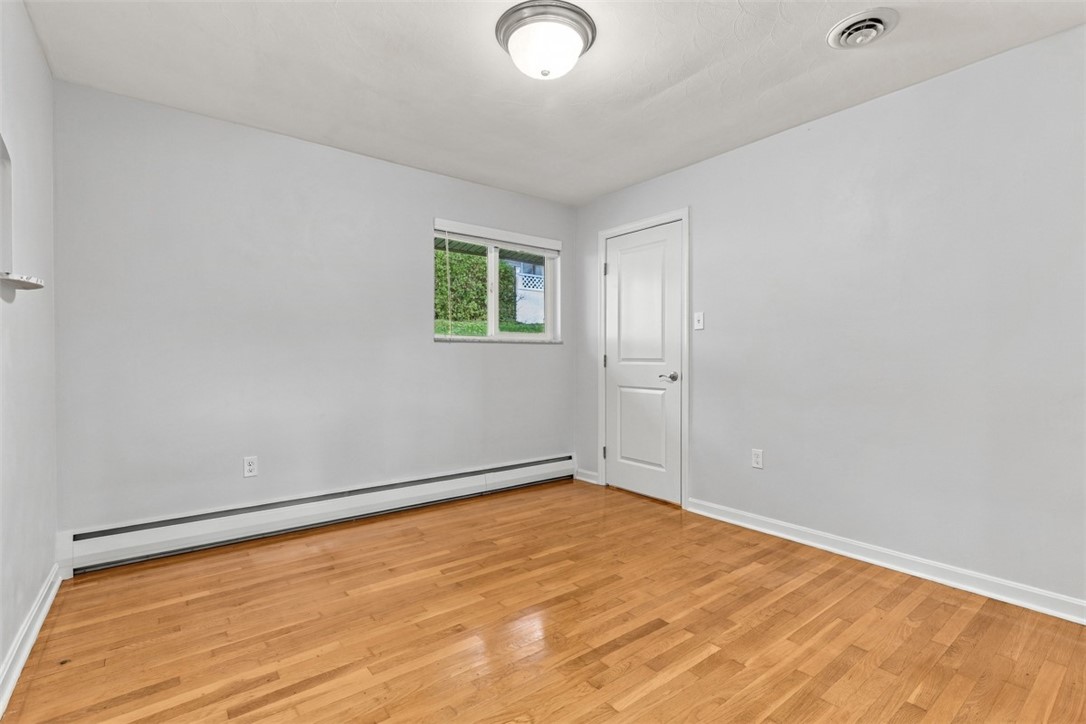 125 Schar Ct