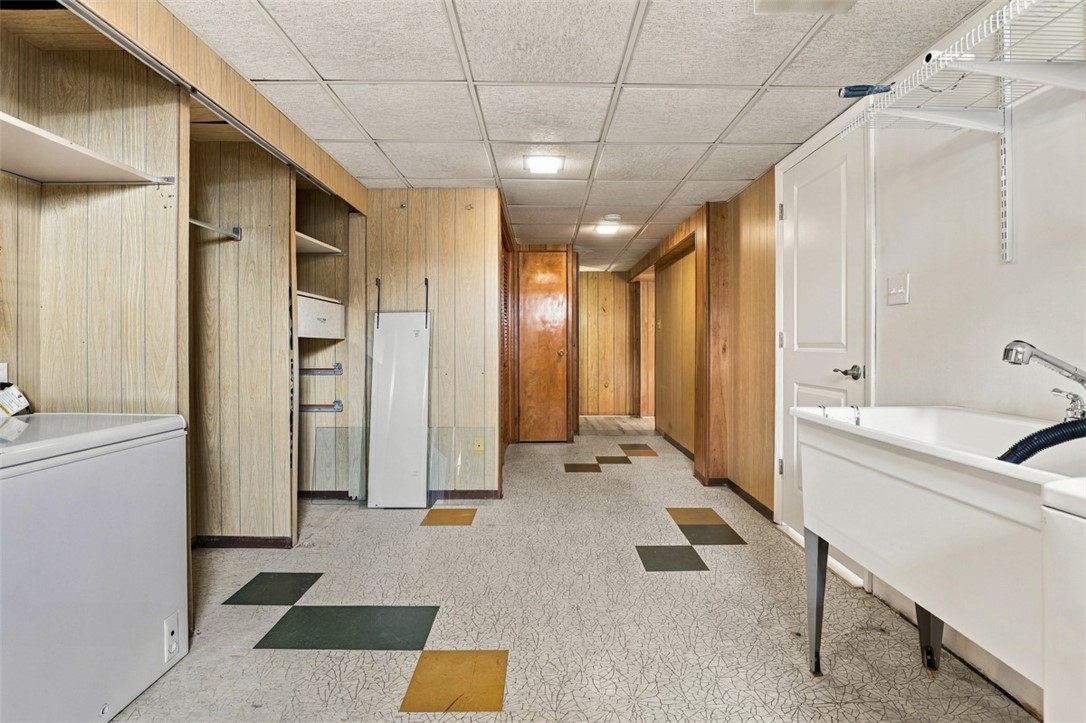 125 Schar Ct