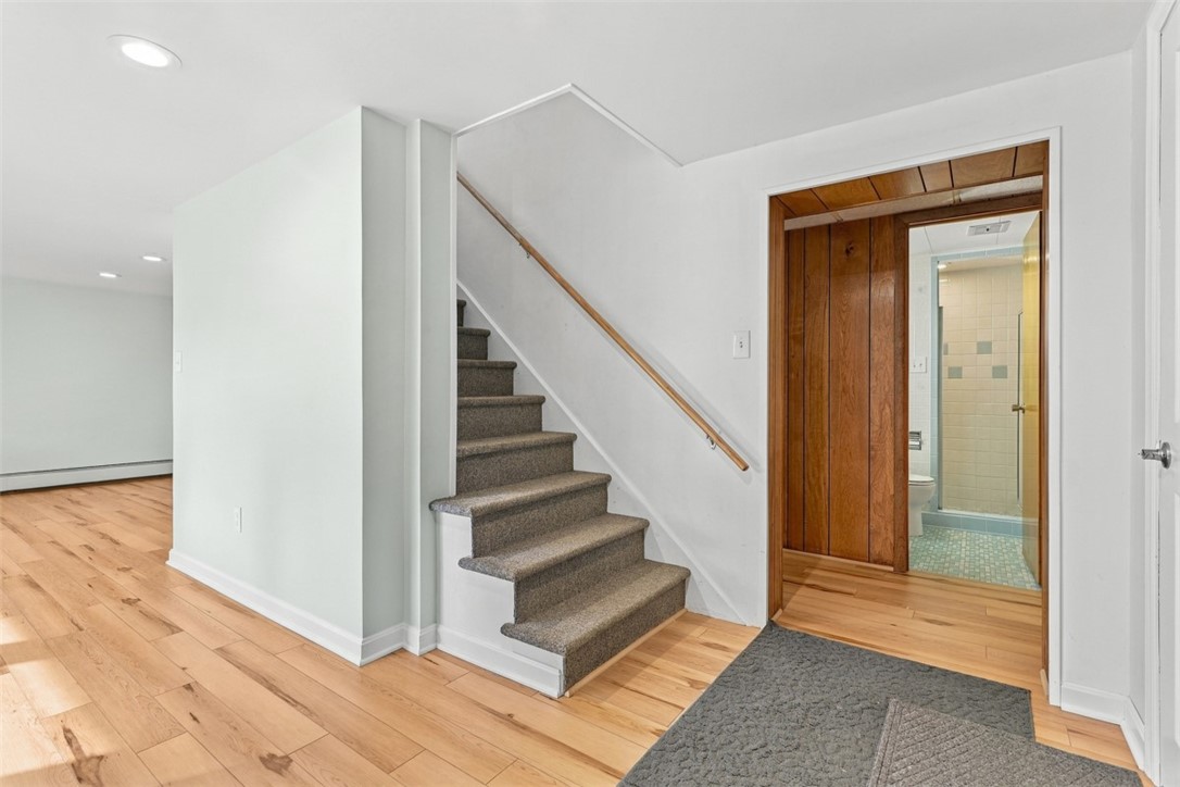 125 Schar Ct