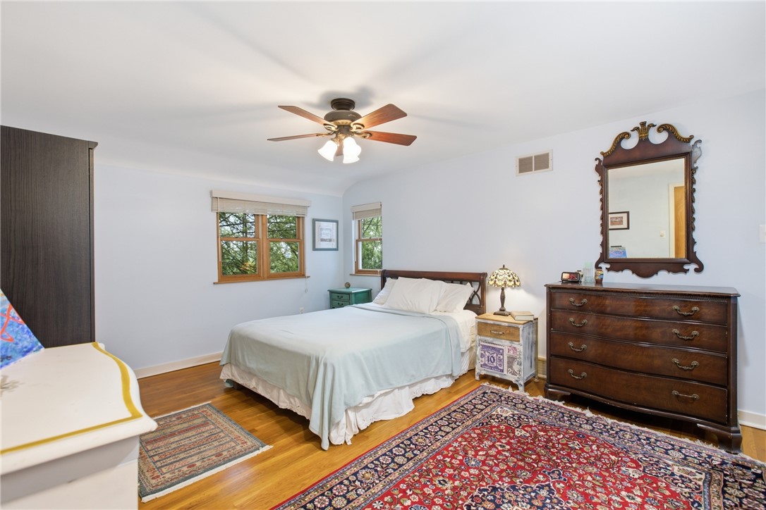 9 Highland