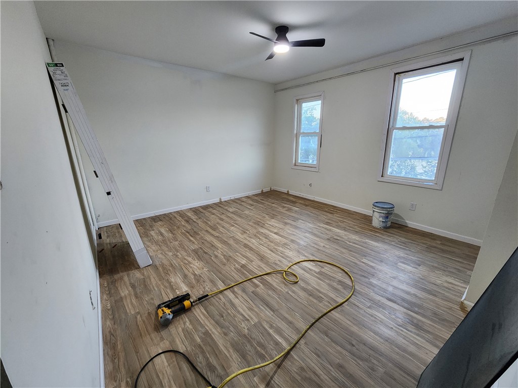229 Freeport Rd