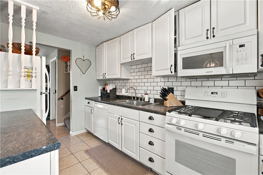 3098 Countryside Drive
