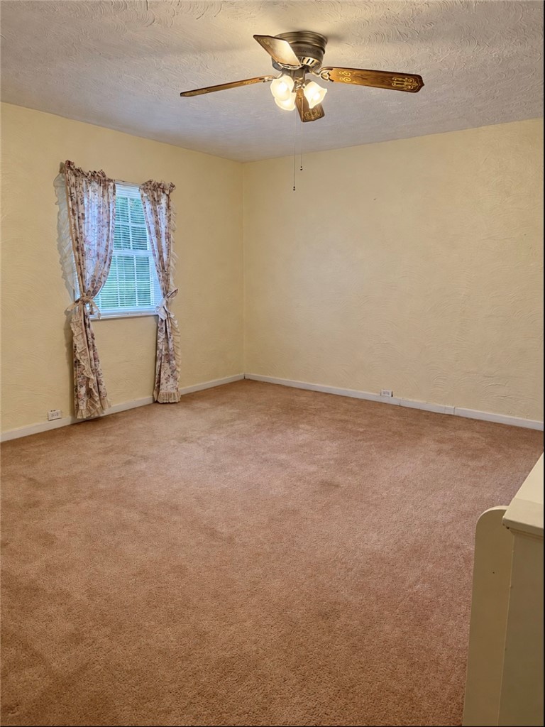 864 Forest Ave