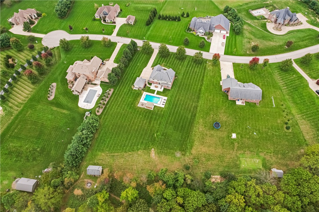 107 Hibernia Dr