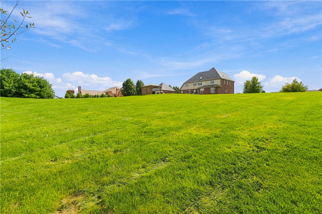 107 Hibernia Dr
