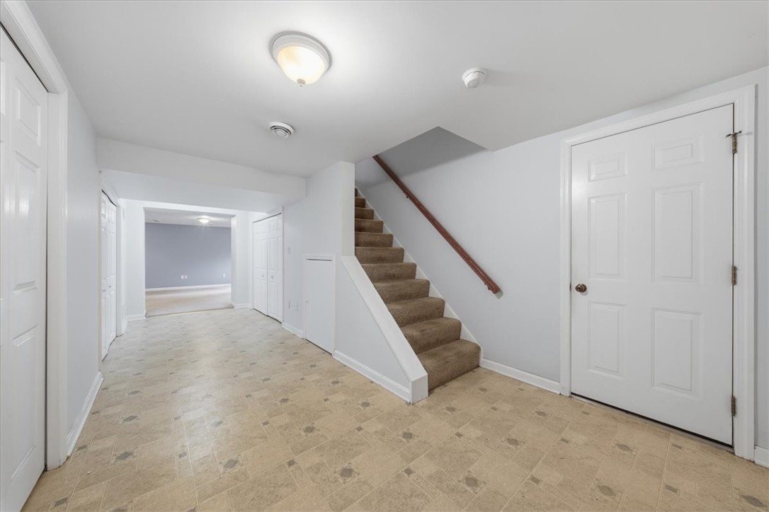 335 Catalina Dr