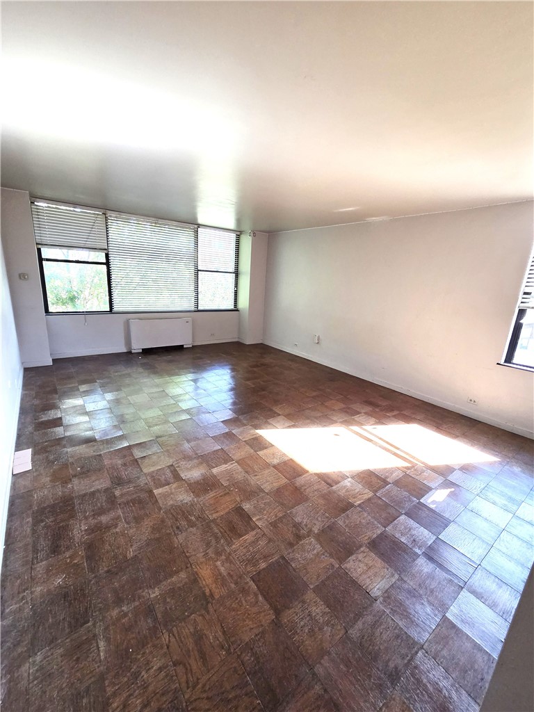 112 WASHINGTON 2L
