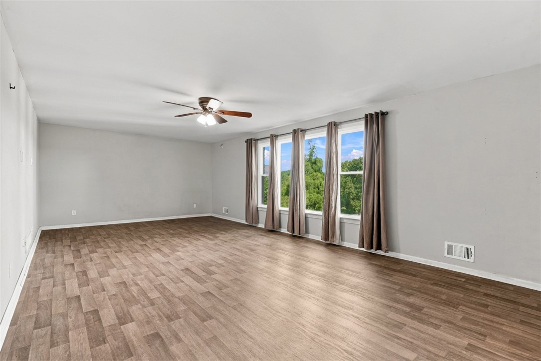 2323 Mill Grove Rd
