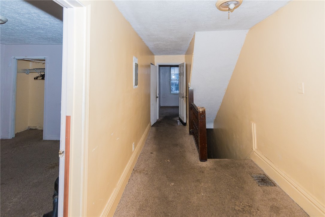 124 Fallowfield Ave