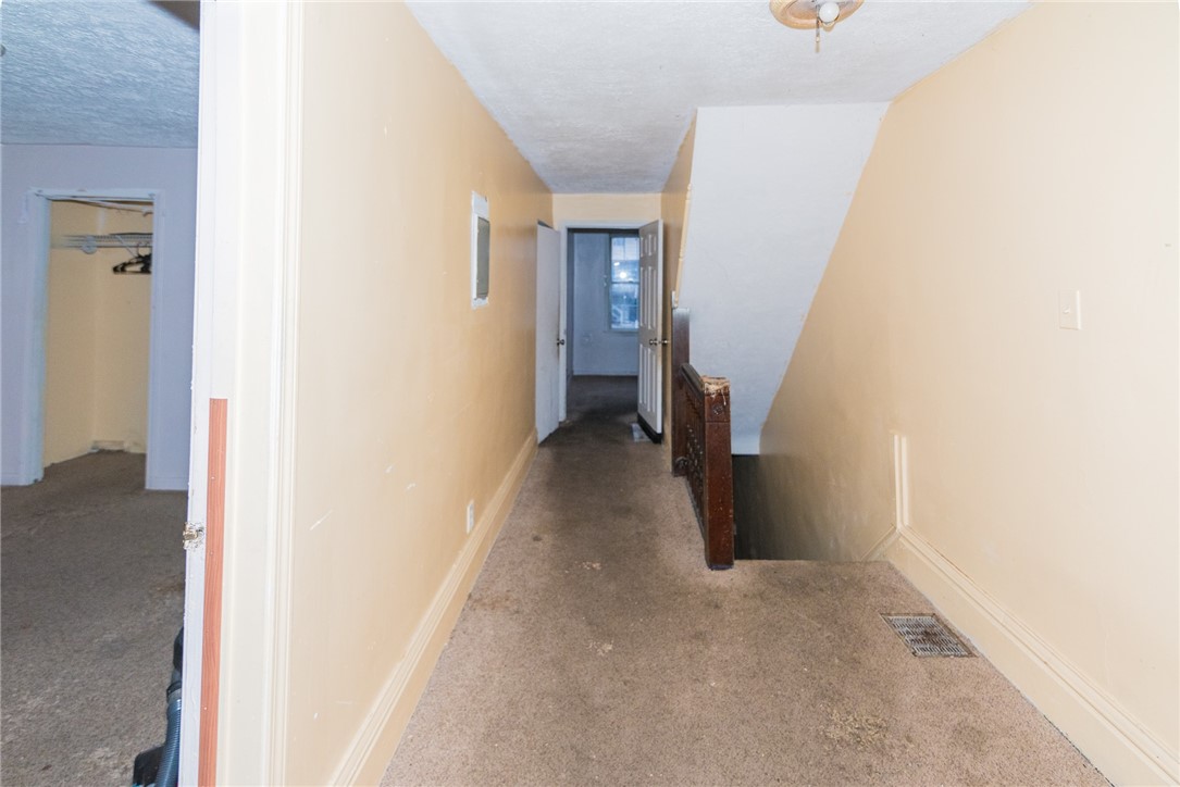 124 Fallowfield Ave