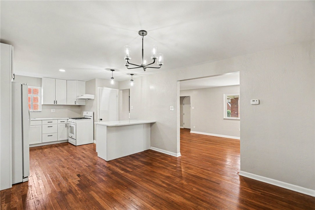 110 Miller Ave