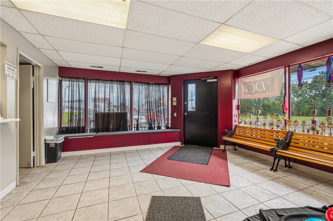 2300 Freeport Rd