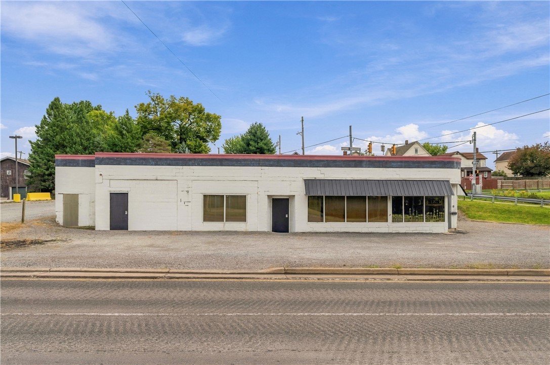 2300 Freeport Rd
