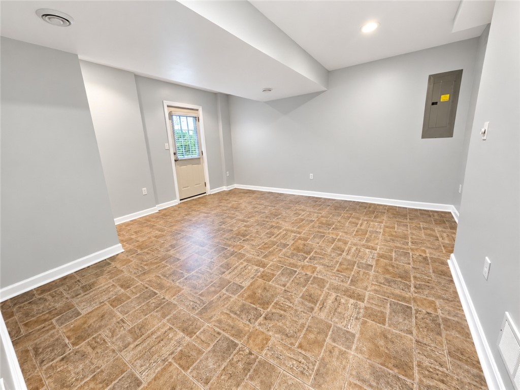 244 Estates Dr