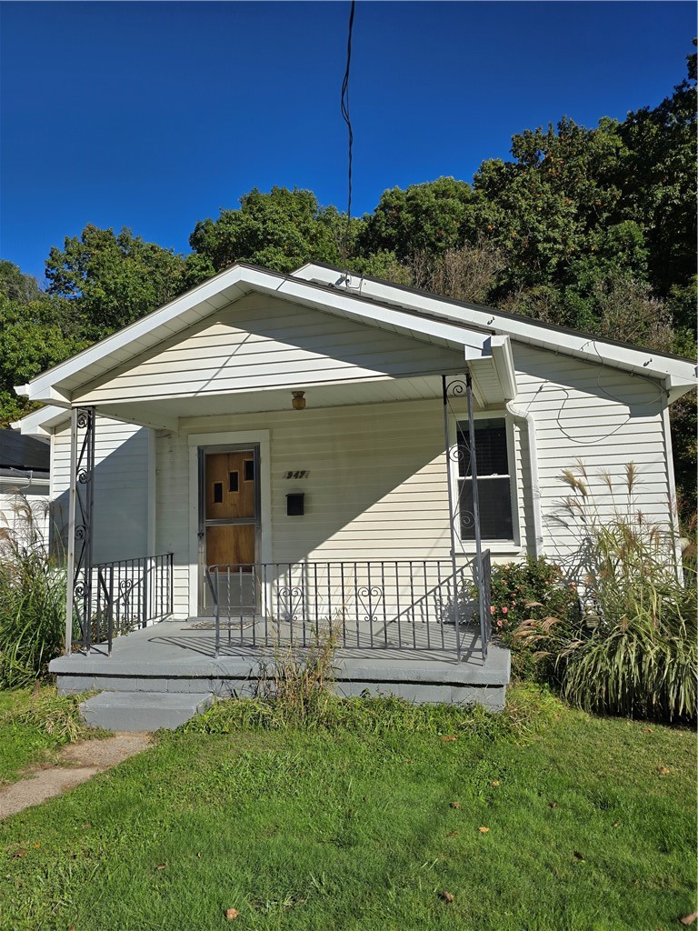 947 Hazel Ave
