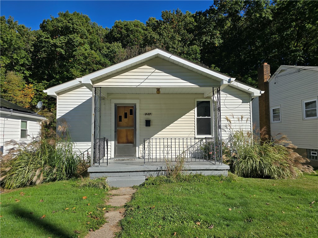 947 Hazel Ave