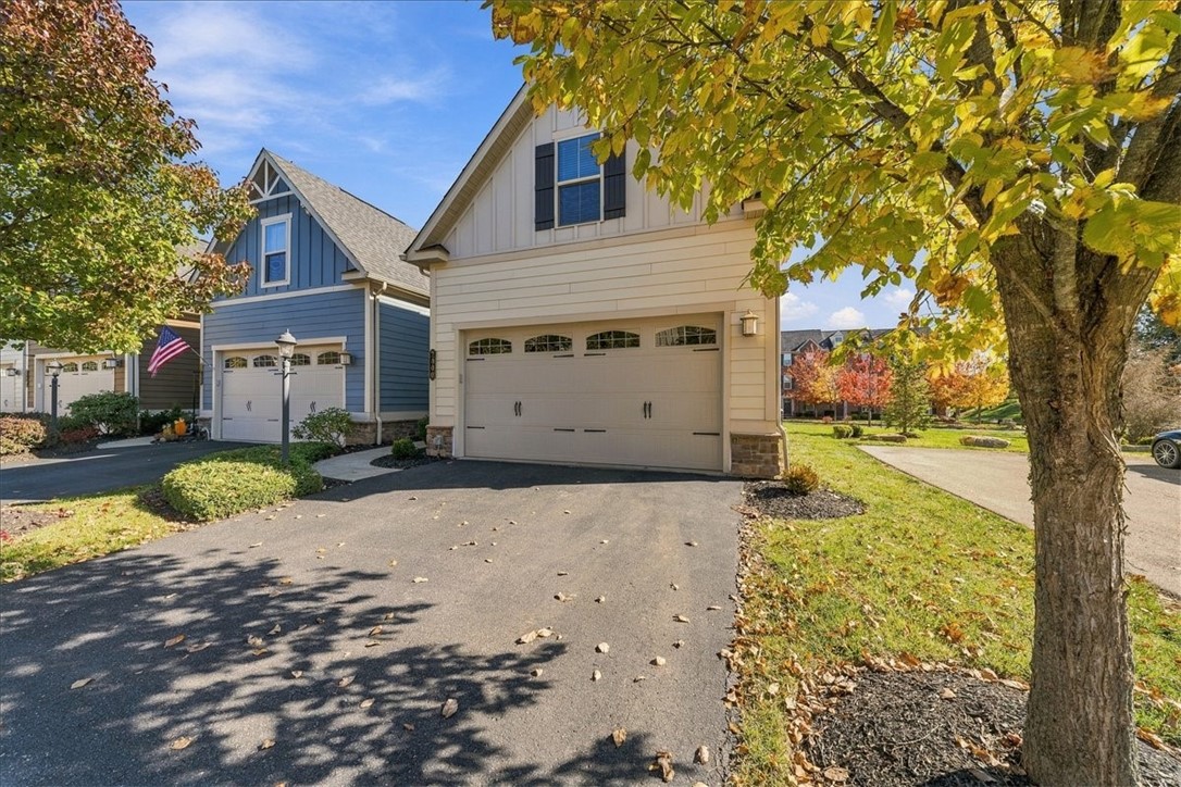 2000 Connecticut Ln