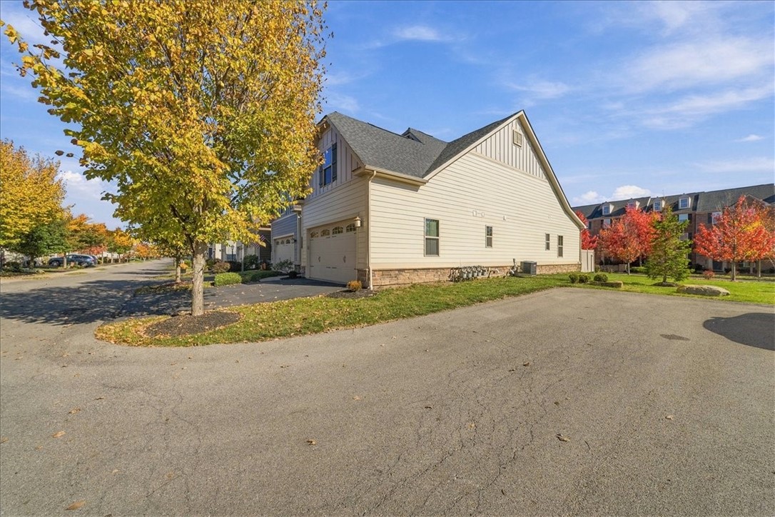 2000 Connecticut Ln