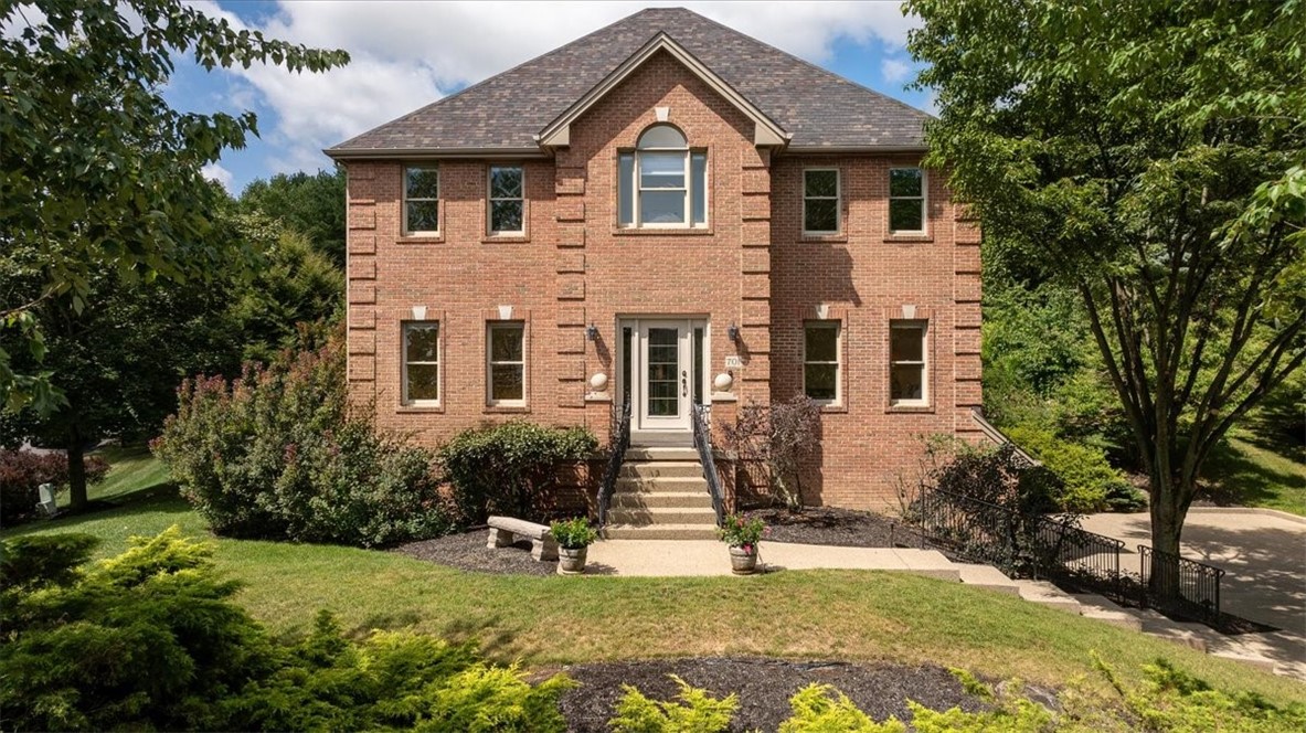 701 Placid Ct