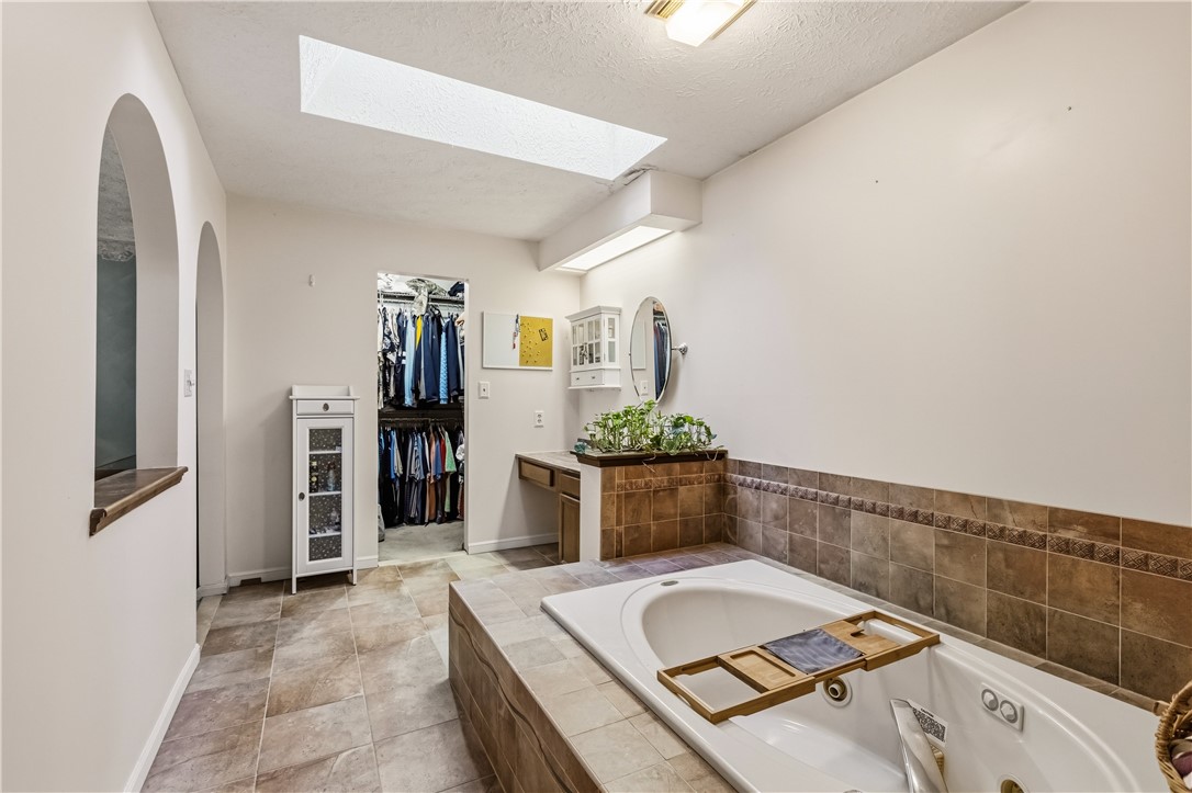 3141 Westwind Dr 9600 Perry Highway, Suite