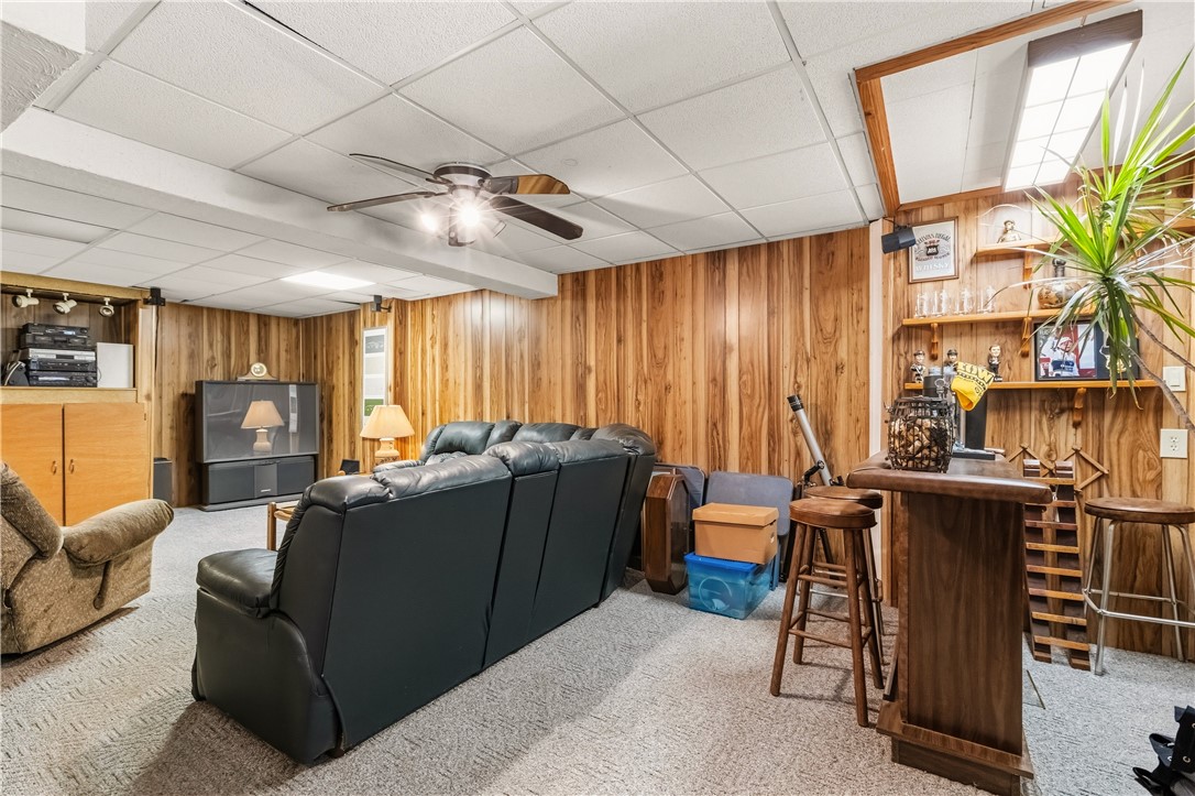 3141 Westwind Dr 9600 Perry Highway, Suite