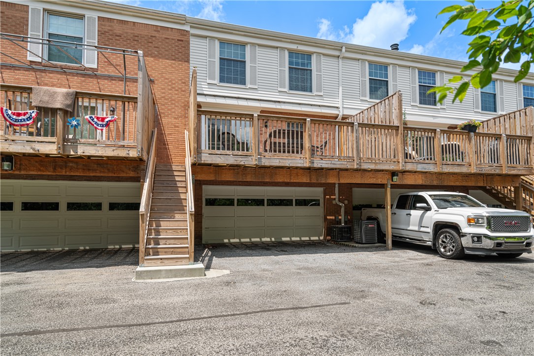1818 Foxcroft Ln 805