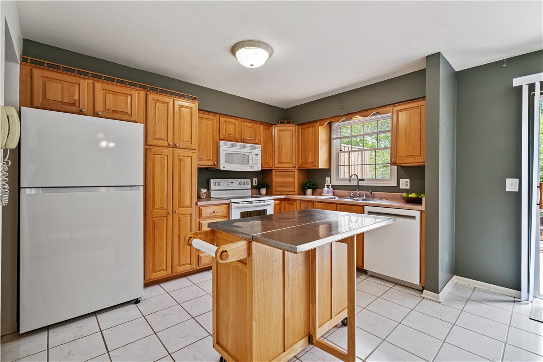 1818 Foxcroft Ln 805