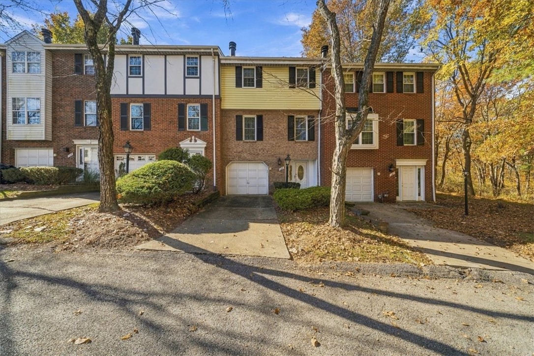 152 Aberdeen Dr