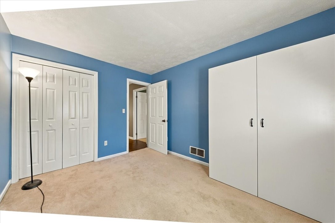 152 Aberdeen Dr