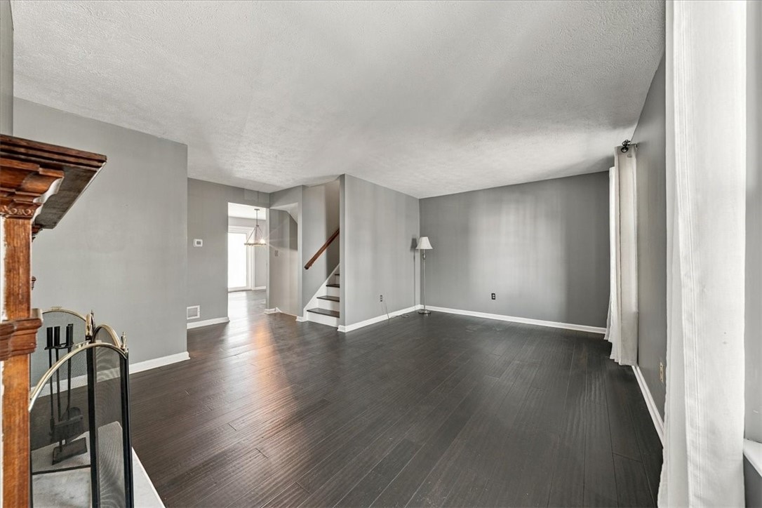 152 Aberdeen Dr