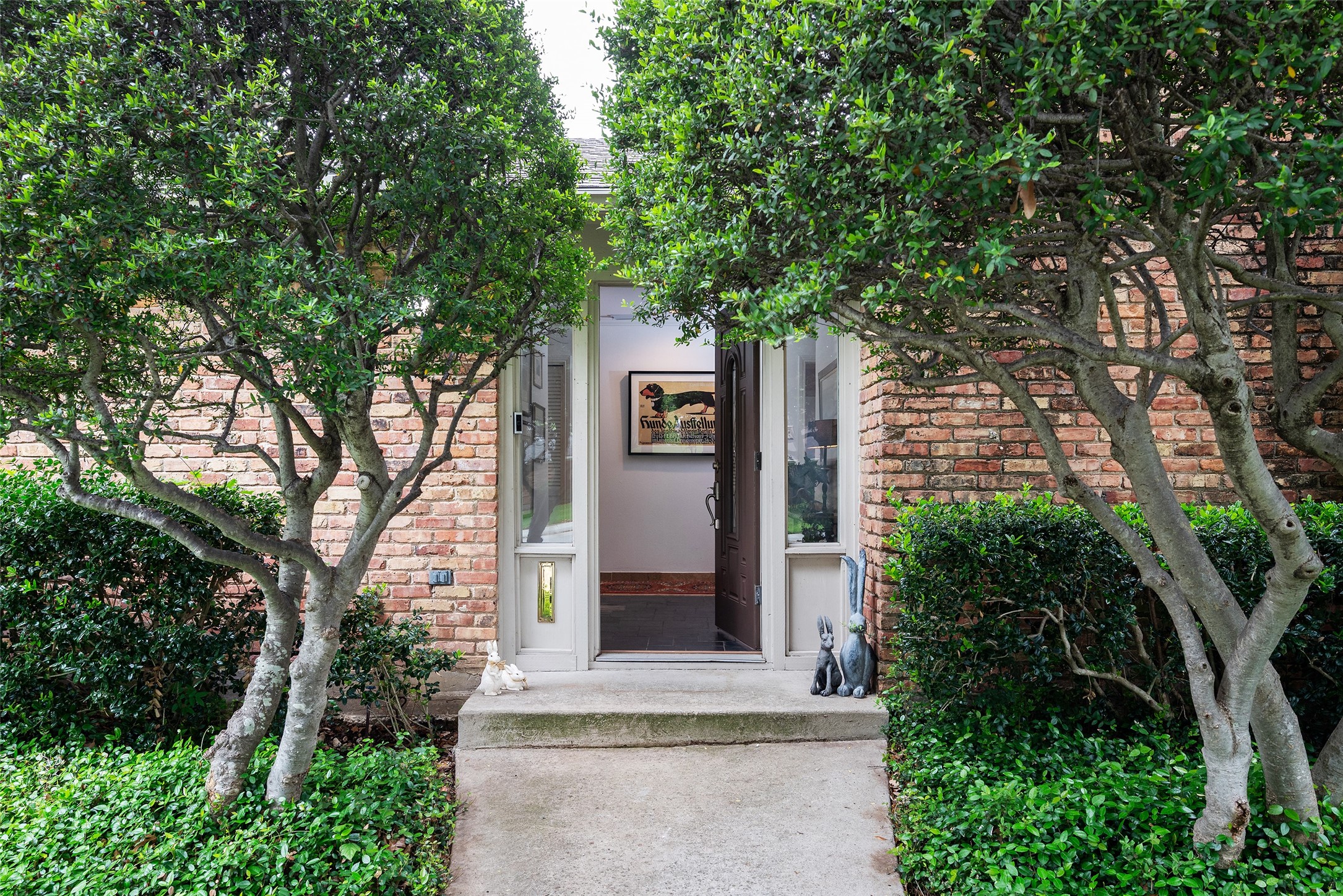 10107 Cromwell Drive