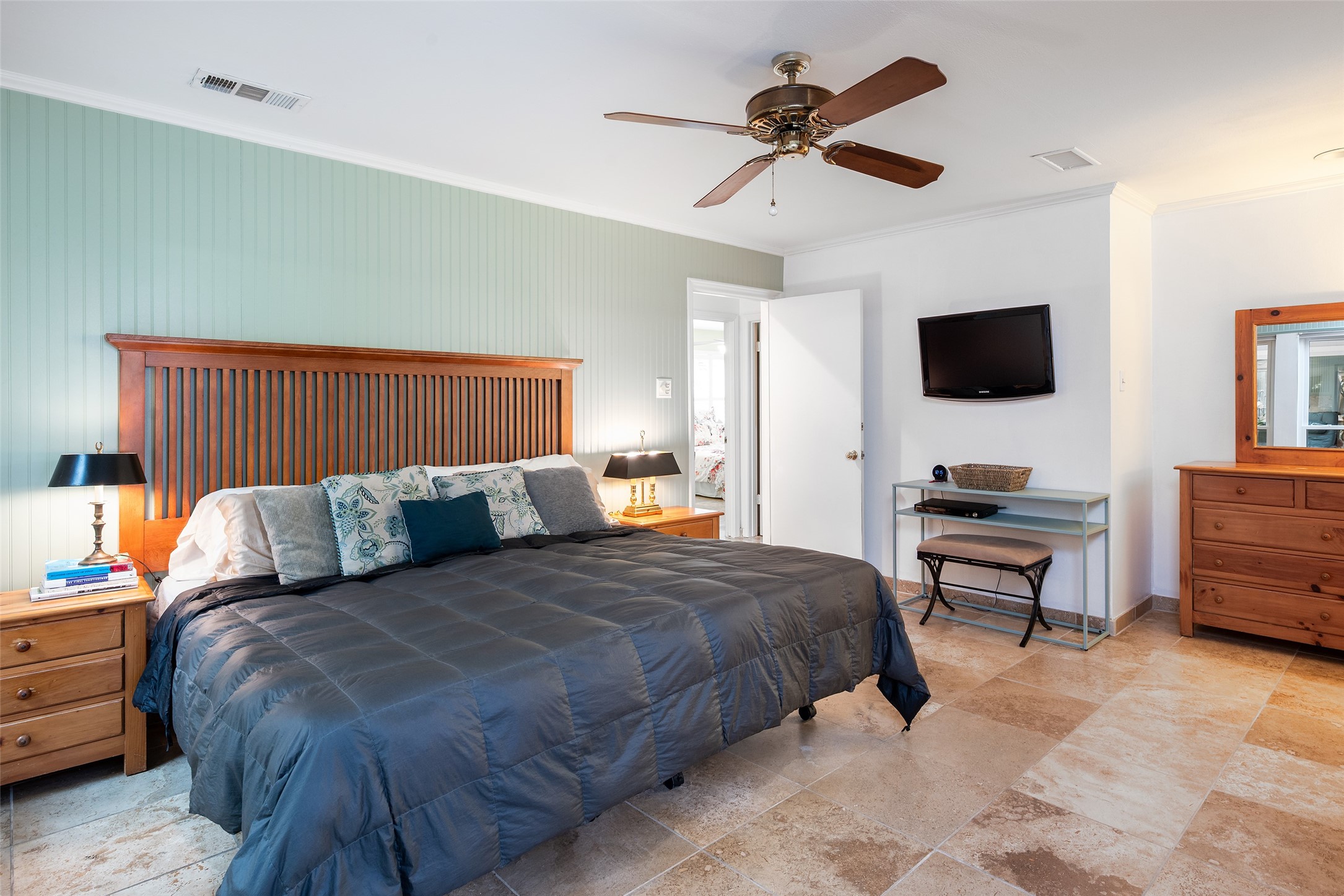 10107 Cromwell Drive