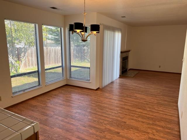 239 Mortimer Lane