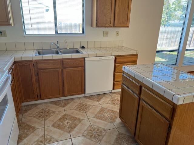239 Mortimer Lane