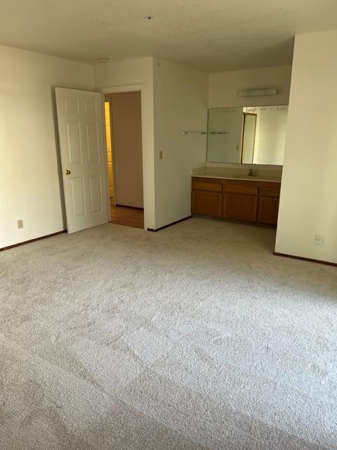 239 Mortimer Lane