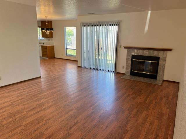 239 Mortimer Lane